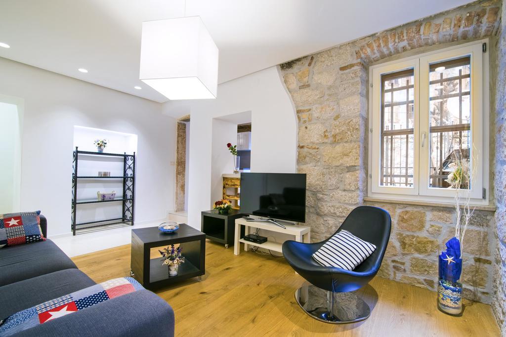 Apartment Danalu Rovinj Exterior photo